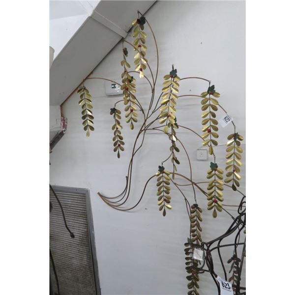 Metal Leaf Vine Wall Art