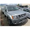 Image 2 : *TOW* 2005 NISSAN XTERRA, 4 DR STATION WAGON, SILVER, VIN# 5N1AN08W85C643843