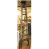 Image 1 : 8 FOOT ALUMINUM LADDER
