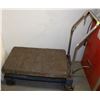 Image 1 : PUSH CART WITH SCISSOR LIFT BASE