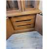 Image 3 : Gibbard Craftsman EST. 1835 Two Piece China Cabinet