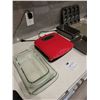 Image 2 : George Foreman Rapid Grill (new), Pyrex, Cooling Racks & Baking Sheets
