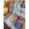 Image 4 : Teal Table Cloth, Table Runners & Placemats