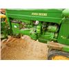 Image 6 : JOHN DEERE 40 Farm Tractor