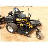 Image 2 : CUB CADET M60 TANK Lawn Mower
