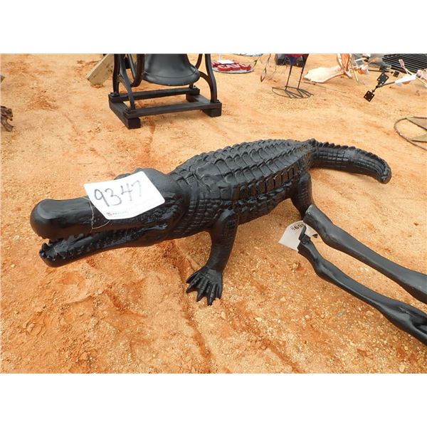 ALUMINUM ALLIGATOR, METAL ART