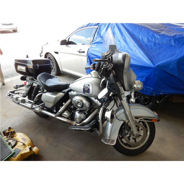 2008 HARLEY DAVIDSON POLICE MOTORCYCLE Automobile