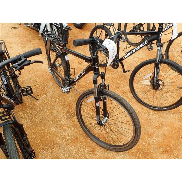GIANT BICYCLE