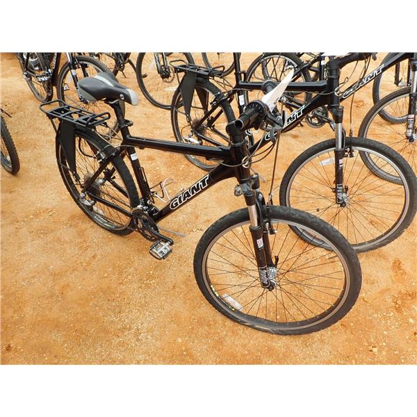 GIANT BICYCLE