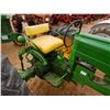 Image 7 : JOHN DEERE 40 Farm Tractor