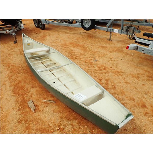 15' FIBERGLASS CANOE (C7)
