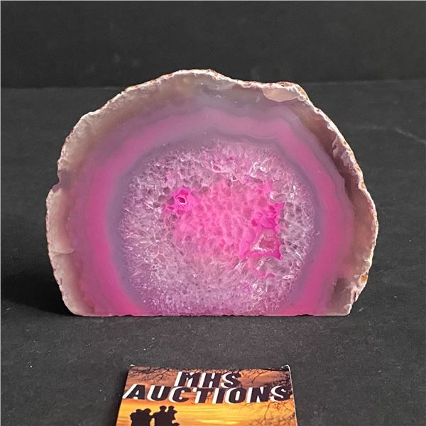 AGATE POLISHED ONE SIDE CRYSTAL ROCK