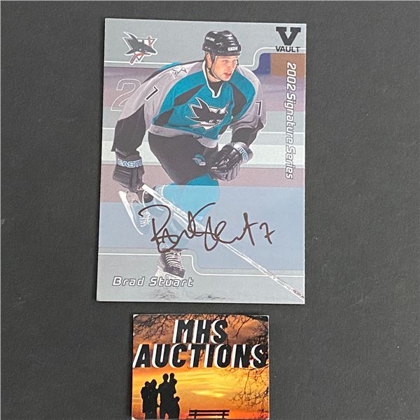 BRAD STUART 2002 IN THE GAME SIGNATURE SERIES AUTOGRAPHED HOCKEY CARD (ref154)