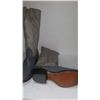 Image 2 : Size 12 B grey two tone