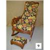 Image 1 : Rocker w/Matching Foot Stool
