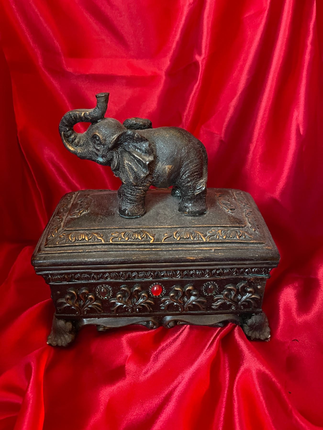 Elephant Riding Box Elephant box