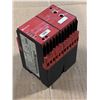 Image 2 : Lot of (5) Telemecanique #XPS-VN Relays