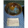 Image 2 : Ed Higa Ceramic Bowl Signed by Artist & HoMA Tote Bag