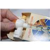 Image 3 : NOS Kidney pills & tooth paster dispensor