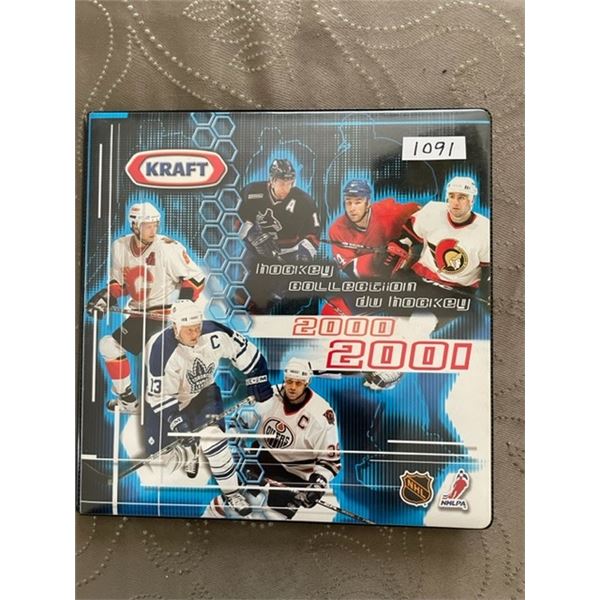 2000-01 Kraft Hockey Set in Factory Binder