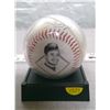 Image 3 : Ken Griffey Jr. facsimile baseball