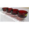 Image 3 : (4) Stemmed red glasses 4ounce