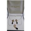 Image 4 : Vintage Fifth Avenue Black Onynx necklace and earring set with box