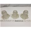 Image 1 : 3 glass light shades