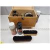 Image 4 : Wooden box with shoe shine/polishing supplies/leather care
