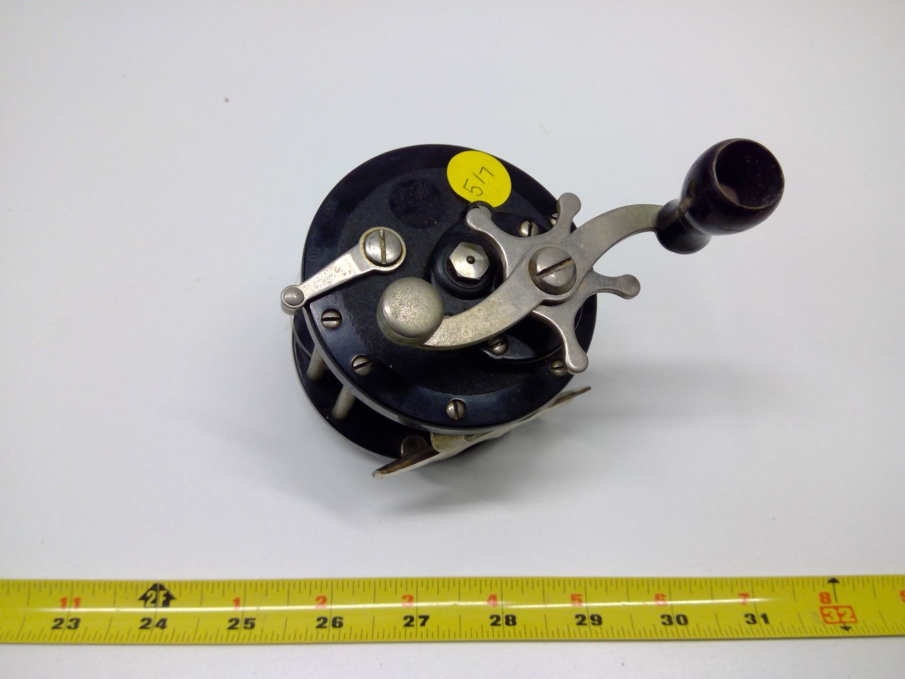 Penn No. 85 Fishing Reel - Schmalz Auctions Penn No. 85 Fishing Reel - Schmalz Auctions