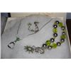 Image 2 : 2 English Stirrup Earring and Necklace Set w/ Bracelet
