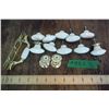 Image 1 : 10 Knobs, 1 Pull Handle White