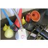 Image 4 : Funnels & Grease Guns