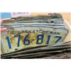 Image 4 : Tub of 1970's License Plates