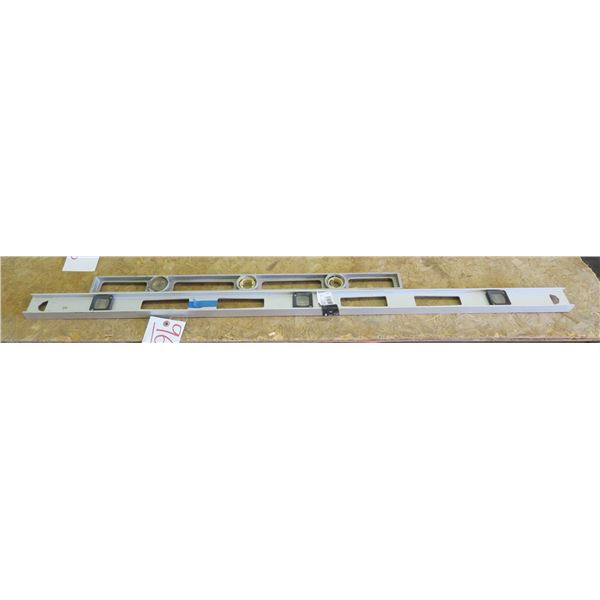 2 Levels - 4ft. & 28"