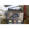 Image 4 : Battery Charger 6/12v - Sold As Is - Works intermittently