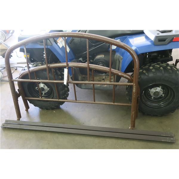 Metal Bed & Rails 54"
