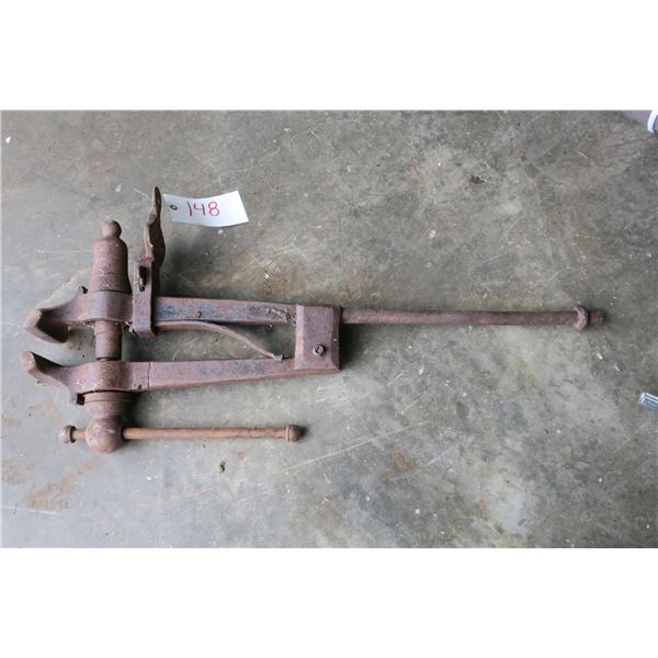 Antique Leg Vise