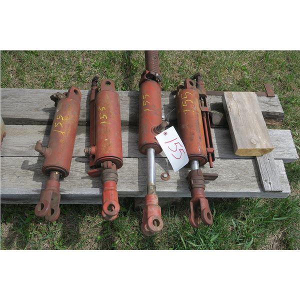 4 Hydraulic Rams - Double Acting