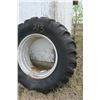 Image 3 : 18.4x34 - Tire & Rim