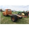 Image 2 : 1952 GMC 450 Dually 3 Ton - Serial: 454-30-70095, Model: HV454-30, Sold As Is