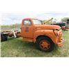 Image 6 : 1952 GMC 450 Dually 3 Ton - Serial: 454-30-70095, Model: HV454-30, Sold As Is
