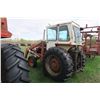 Image 11 : 706 IH Comes with Doal Loader 300 - Tires Rear 18.4x34 - 72HP