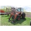 Image 21 : 706 IH Comes with Doal Loader 300 - Tires Rear 18.4x34 - 72HP