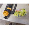 Image 2 : lawn sprinkler & 2 ryobi weed trimmer spools