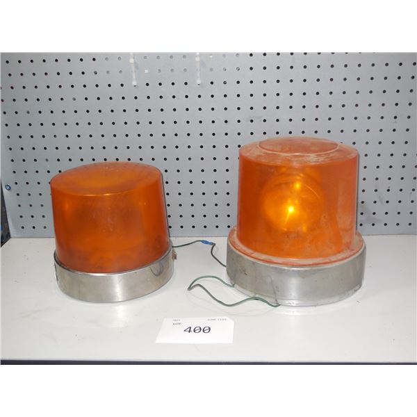 2 Orange rotating beacons (Yes they work!)