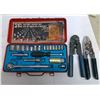 Image 1 : Socket set and two hand tools