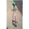 Image 1 : Weed Eater Whipper Snipper - 17" Cut, 25cc Engine