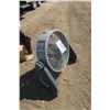 Image 4 : Floor Fan - 21" Across