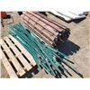 Image 1 : METAL SNOW FENCE POSTS (30) W/ 87' WOODEN SNOW FENCE